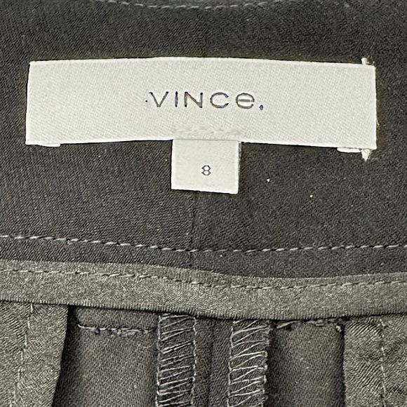 VINCE High Rise Pleated Dress Shorts • 8 • black • Chic Minimalist Quiet Luxury - Picture 6 of 9